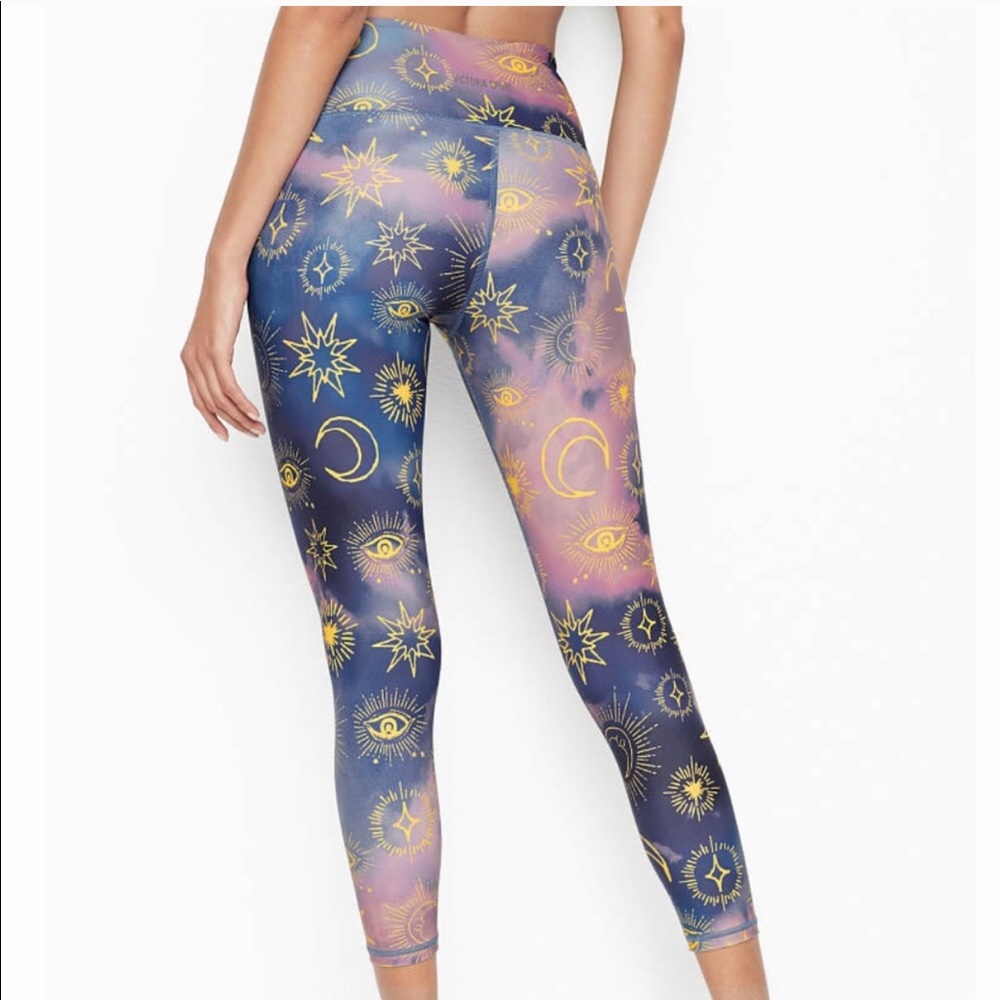 VICTORIA’S SECRET🌟🌝 7/8 SPORT FITTED LEGGINGS - Picture 4 of 4